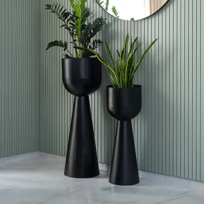 מעמד עציצים מעוצבים דגם TORCH מתכת צבע שחור -מידות לבחירה