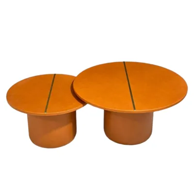 סט שולחנות סלון מעוצבים דגם TEXAS דמוי עור כתום בשילוב פס פליז