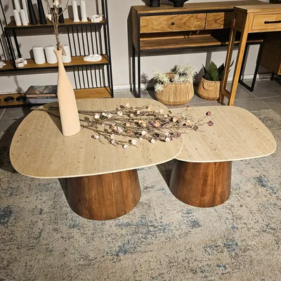 סט שולחנות סלון מעוצבים דגם ARIZONA שיש טרוורטין בשילוב רגל עץ בגוון אגוז