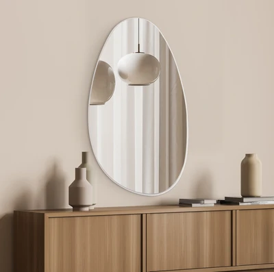 מראה מעוצבת טיפה מסגרת מתכת לבנה - מידה 45/80 סמ