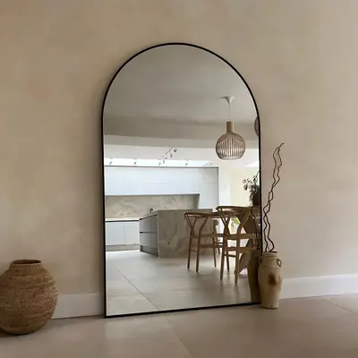 מראה קשת דגם REEF מסגרת שחורה -מידות לבחירה